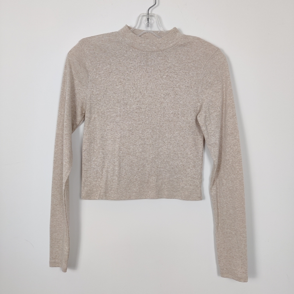 No Boundaries Women's Cropped Long Sleeve Tee in Cream Eyelet Size Large Cotton